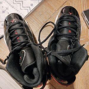 Boys sneakers